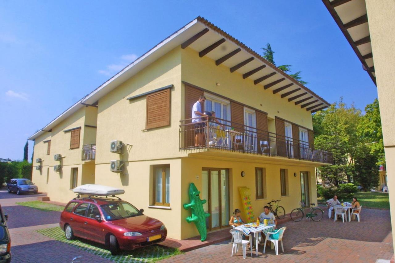 Apartments In Peschiera Del Garda 22099 Экстерьер фото